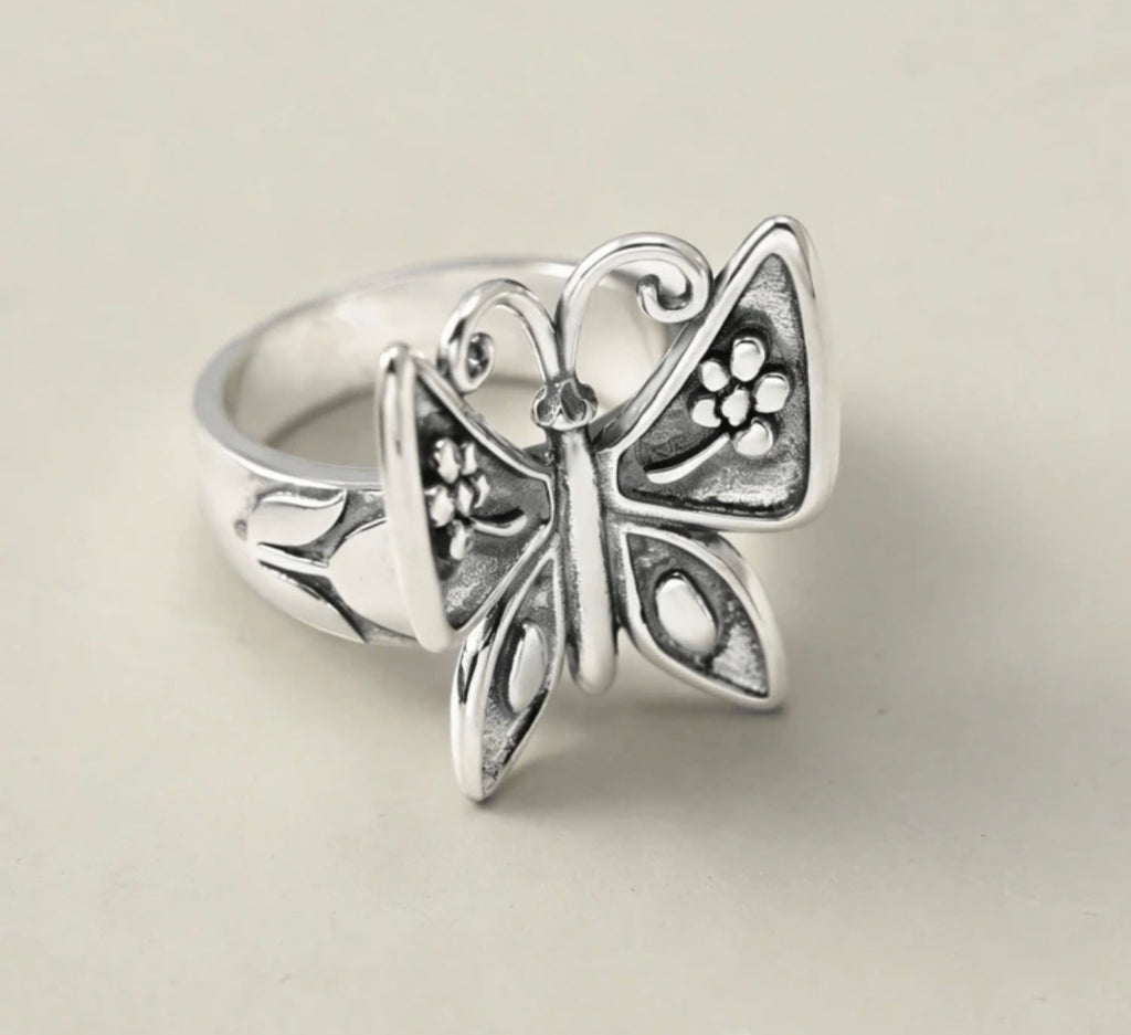 Mariposa Ring
